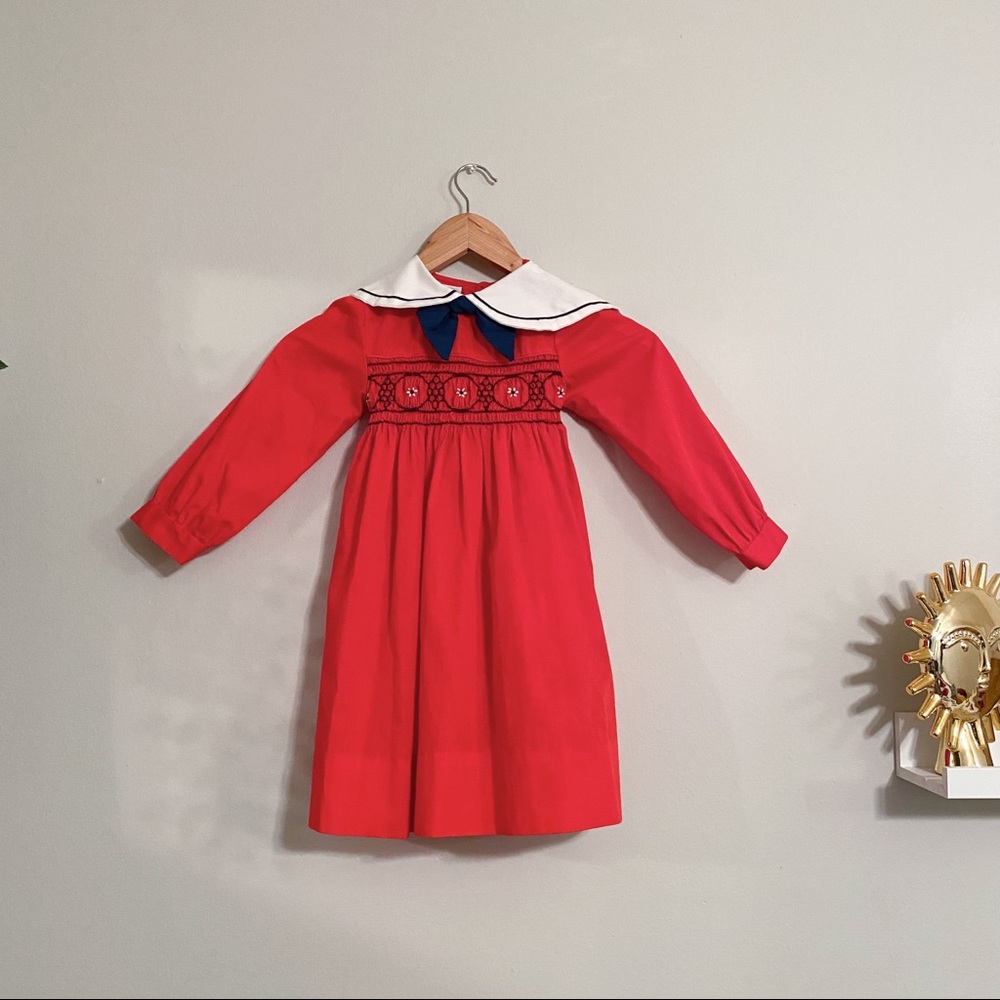 Vintage Polly Flinders Hand Smocked Dress LIKE NEW